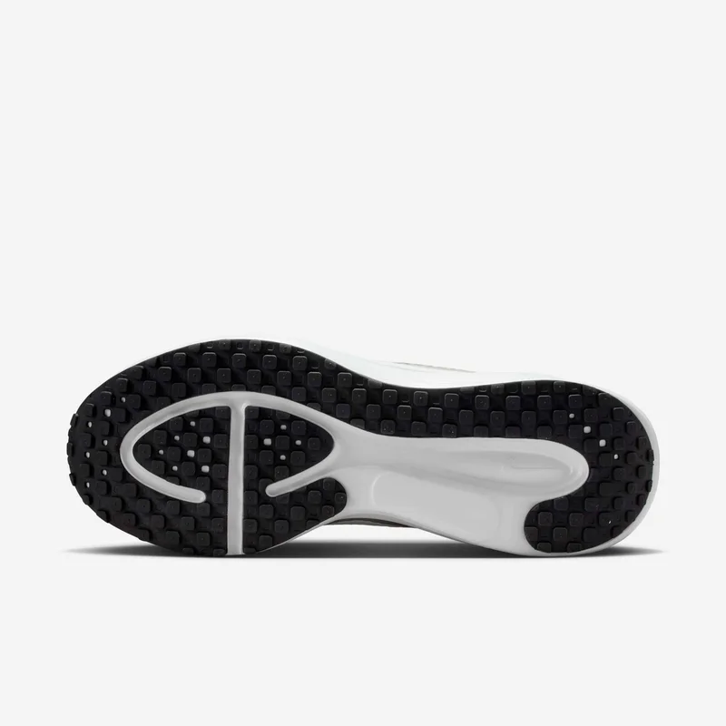 Nike Men's Revolution 8 Road Running Shoes