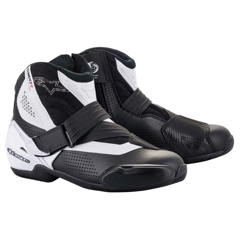 Alpinestars SMX1 R V2 Vented Motorcycle Boots Lightweight Microfiber Construction Enhanced Airflow Superior Grip 45 BlackWhite
