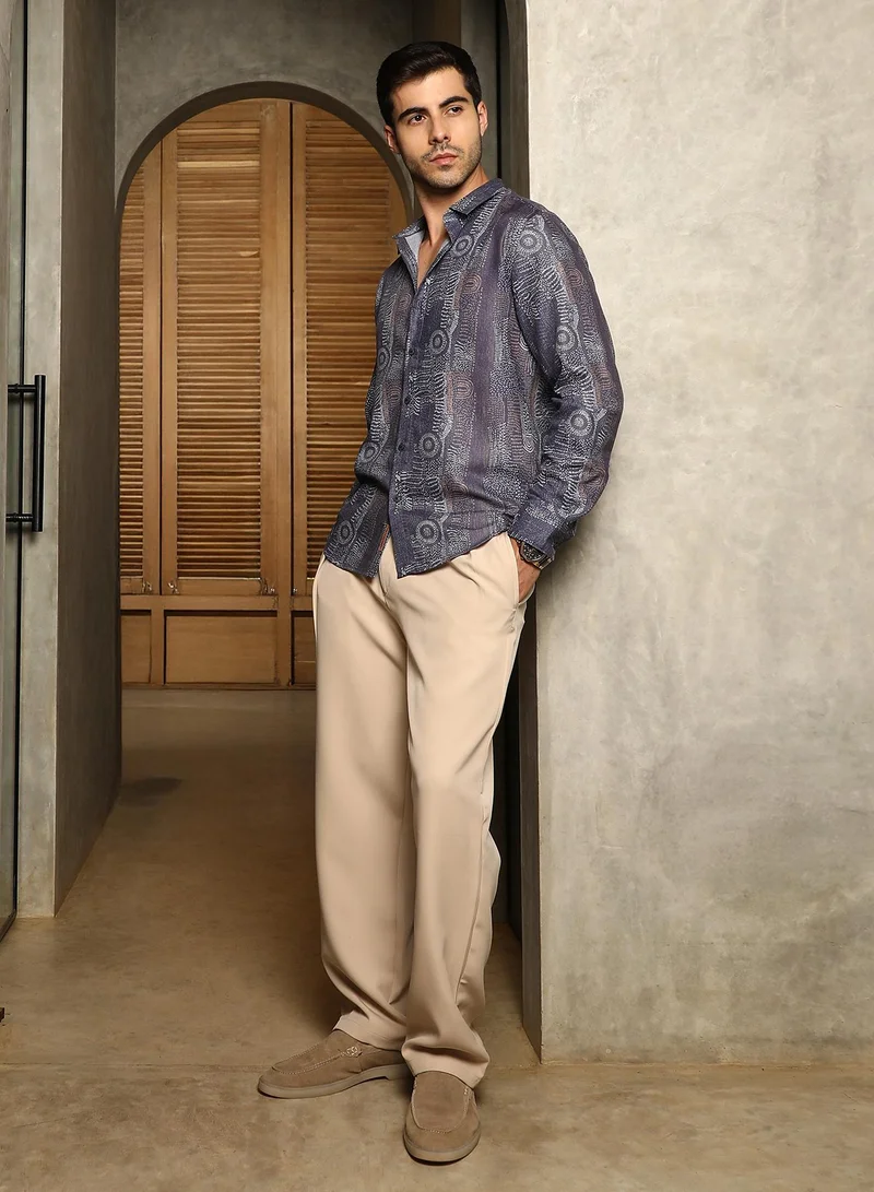 Campus Sutra Men's Indigo Blue Thread-Imprint Shirt