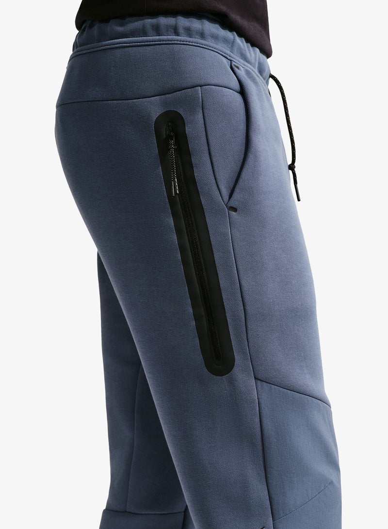 Nike Tech Mix Joggers - Image 4