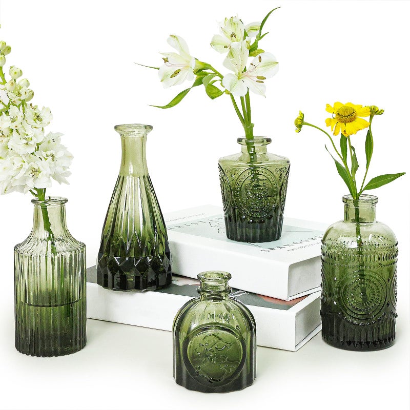 SUPMIND Glass Bud Vase Set of 5 Green Small Flower Vases for Centerpieces in Bulk Mini Vintage Vase for Rustic Wedding HomeTable Decoration