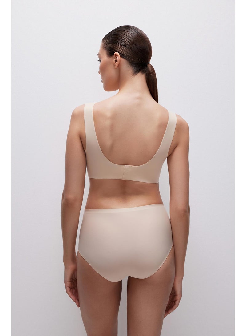 belle you Invisible Laser-Cut Bustier Top with Cups Nude– Seamless Wide Strap Bra Top for Women, Adjustable Hook Band, Wireless Support, Yoga & Everyday Wear - Image 4