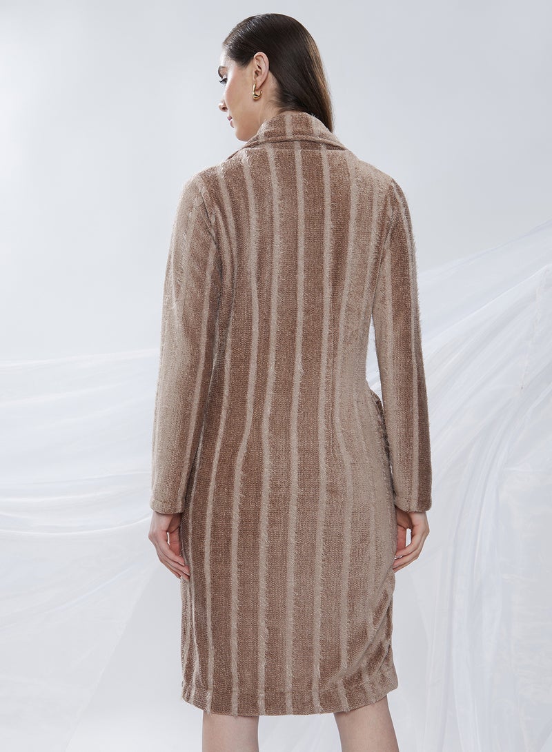 كامبوس سوترا Women's Ash Brown Single-Breasted Striped Long Coat  - Image 5