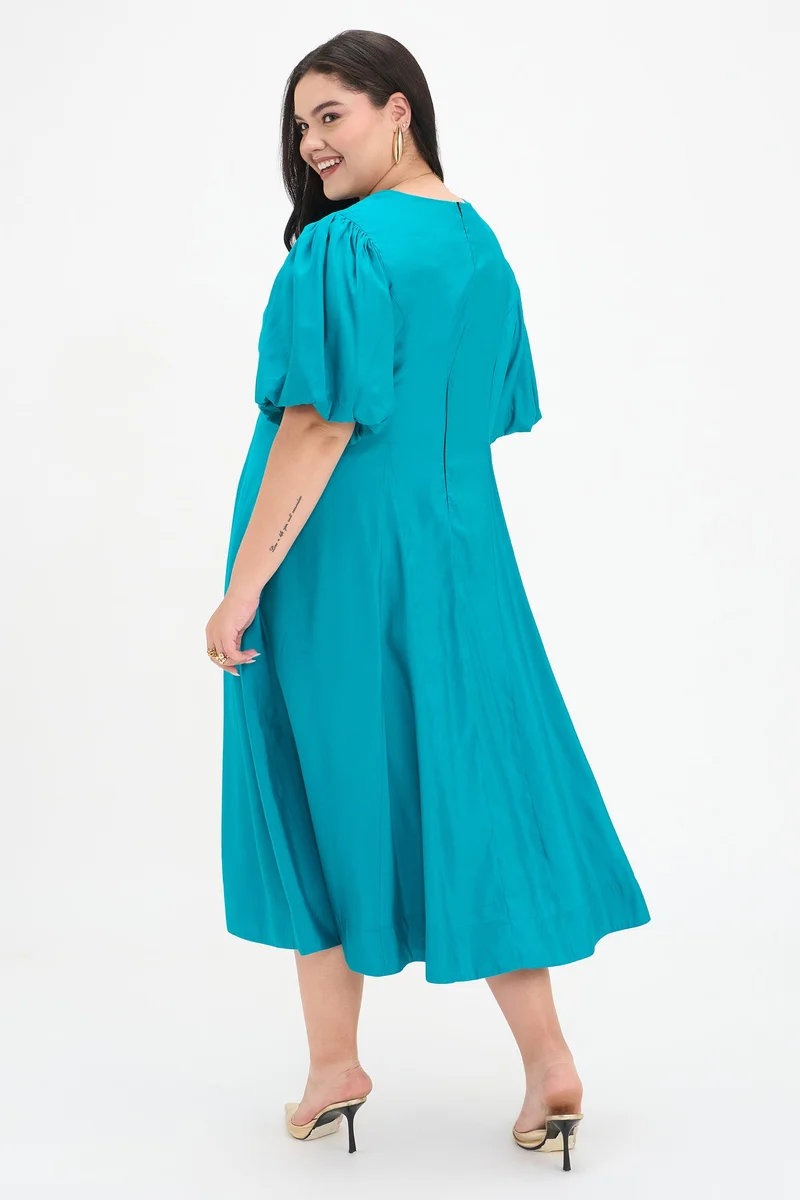 Virgio Green Solid Viscose Fit And Flare Midi Plus Size Dress for Women for Women | Best Price UAE