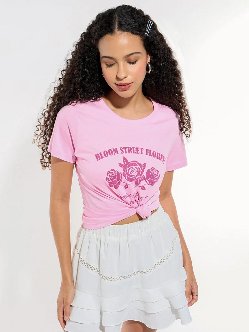 OUTZIDR Pink Crew Neck Graphic Tshirt