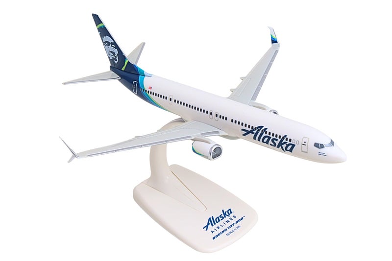SkyMarks Alaska Airlines Boeing 737-900 1:200 Scale Collectible Injection-Molded Plastic Airplane Model with Display Stand, Officially Licensed Model for Ages 14+ - Image 1