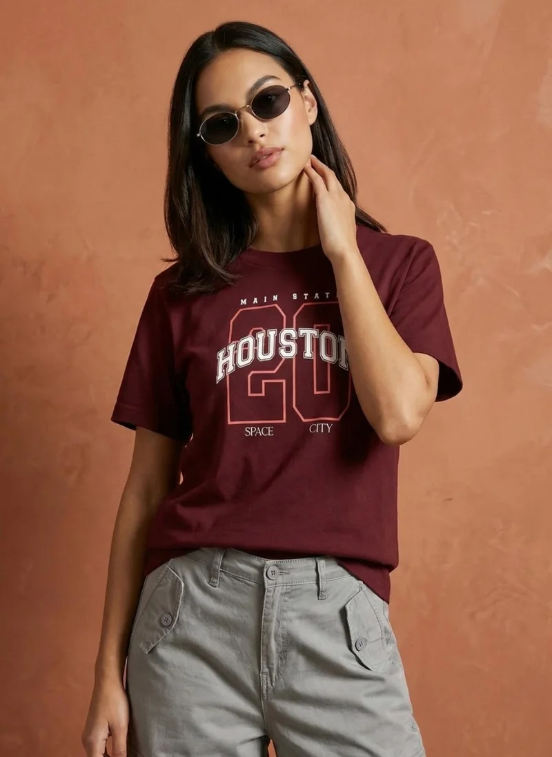 نوبيرو Nobero Women Graphic Printed T-shirt