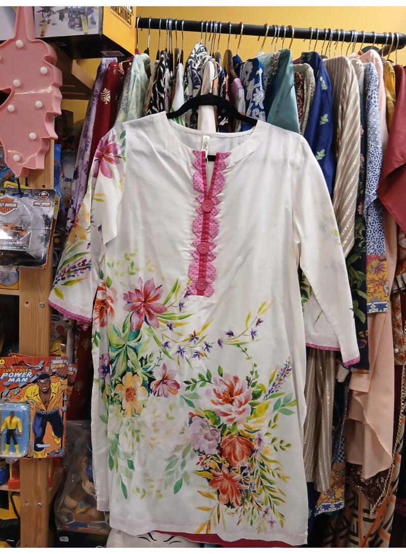 Women's Floral Print Kurti, White with Pink Button Detail, 3/4 Sleeve, Soft Lawn Viscose, Fits Medium to Large - Image 1
