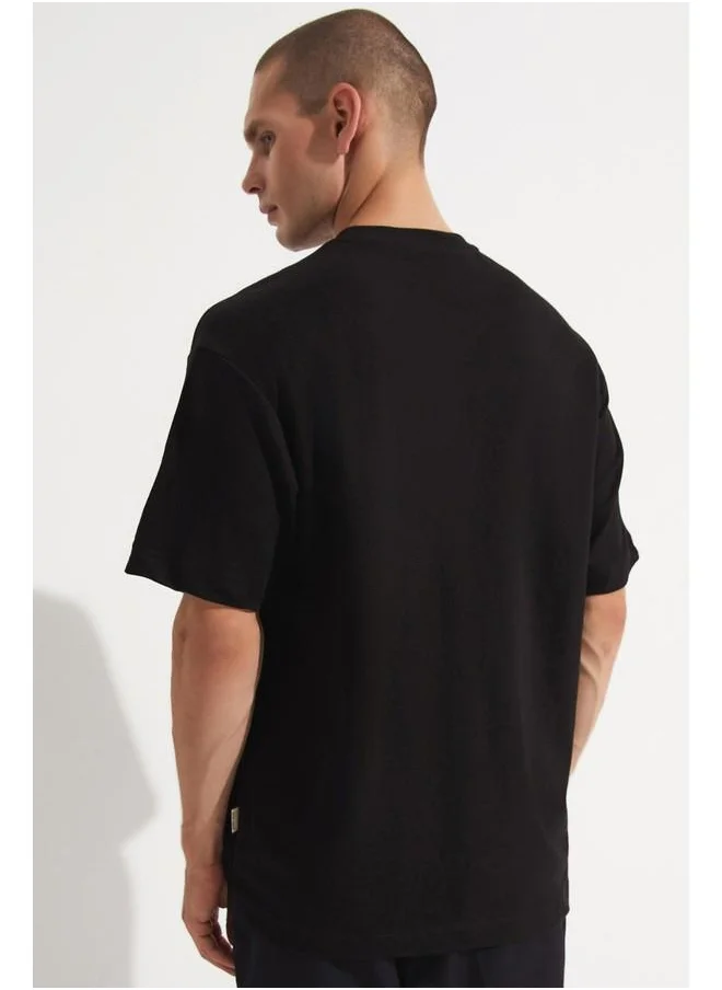 جون June Men Oversize Pattern Crew Neck Tshirt Black