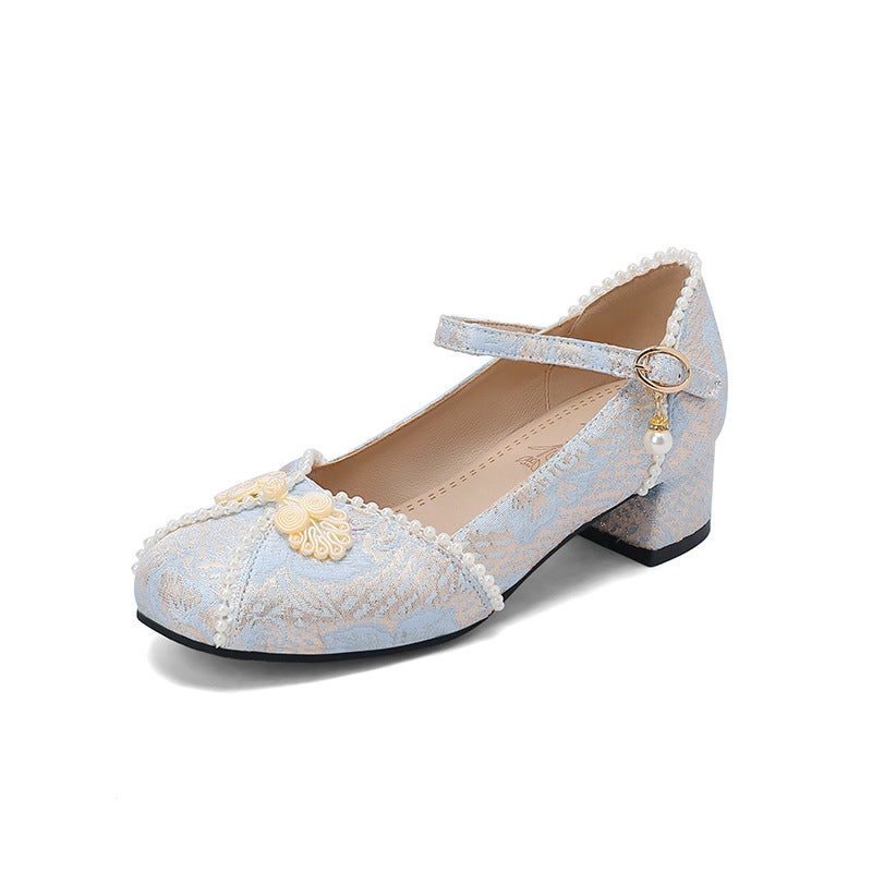 In The Spring Of 2024 National Tide Antique Buckle 33-43 Satin New National Style Chinese Clothing Buckle With Shallow Mouth Single Shoes - Image 1