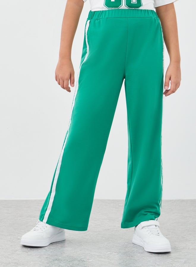 Styli Graphic Print Relaxed Fit T-Shirt and Joggers Set - Image 5