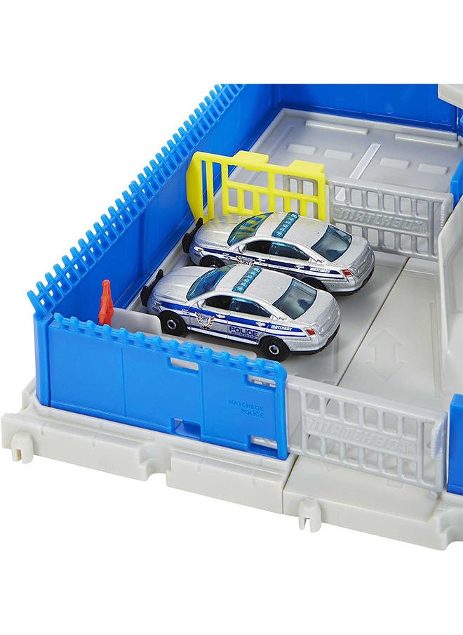MATCHBOX - مجموعة ألعاب محطة شرطة مbx أكشن درايفرز - Image 1