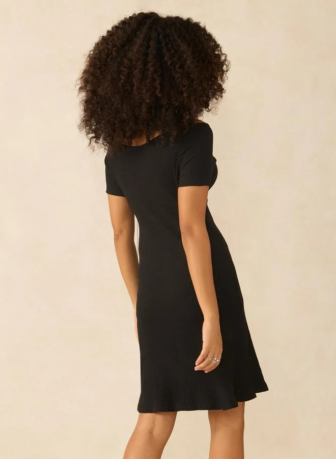 Outzidr  Black Off Shoulder Button Down Ribbed Dress for Women | Best Price UAE