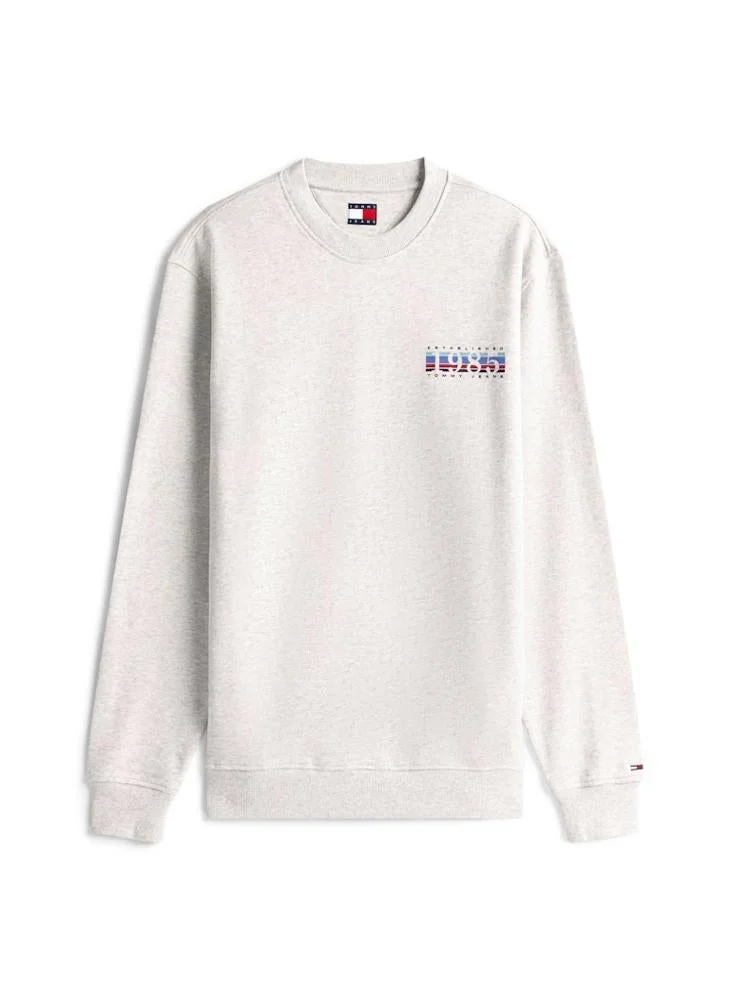 TOMMY JEANS  Regular Entry Dna Play Sweatshirt for Men | Best Price UAE