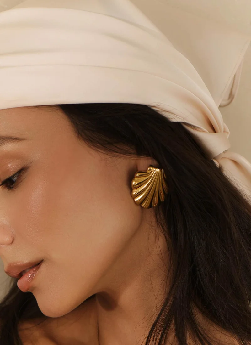 ليتشي أقراط صدفية