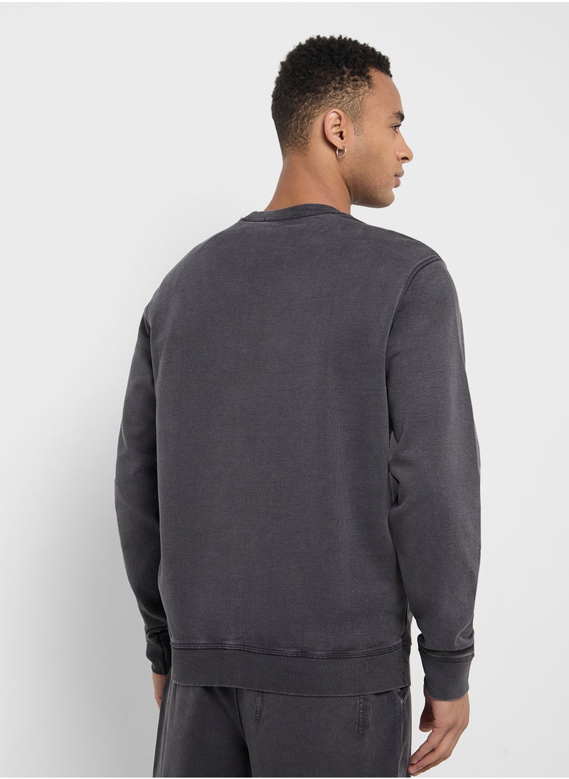 GUESS Crew Neck Logo Detailed Sweatshirt  - Image 2