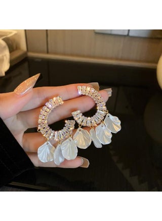 Silver Needle French Baroque Pearl Flower Tassel Earrings Fashionable All-match Elegant Light Luxury High-grade - pzsku/ZB9FC2807D7F5B4613679Z/45/1745065301/69cc1436-26b8-4aa3-902b-7eae53125cdd