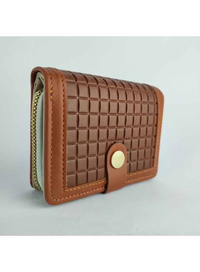 Luxury Women’s Leather Wallet – Interior Compartments for Easy Organization - Image 2