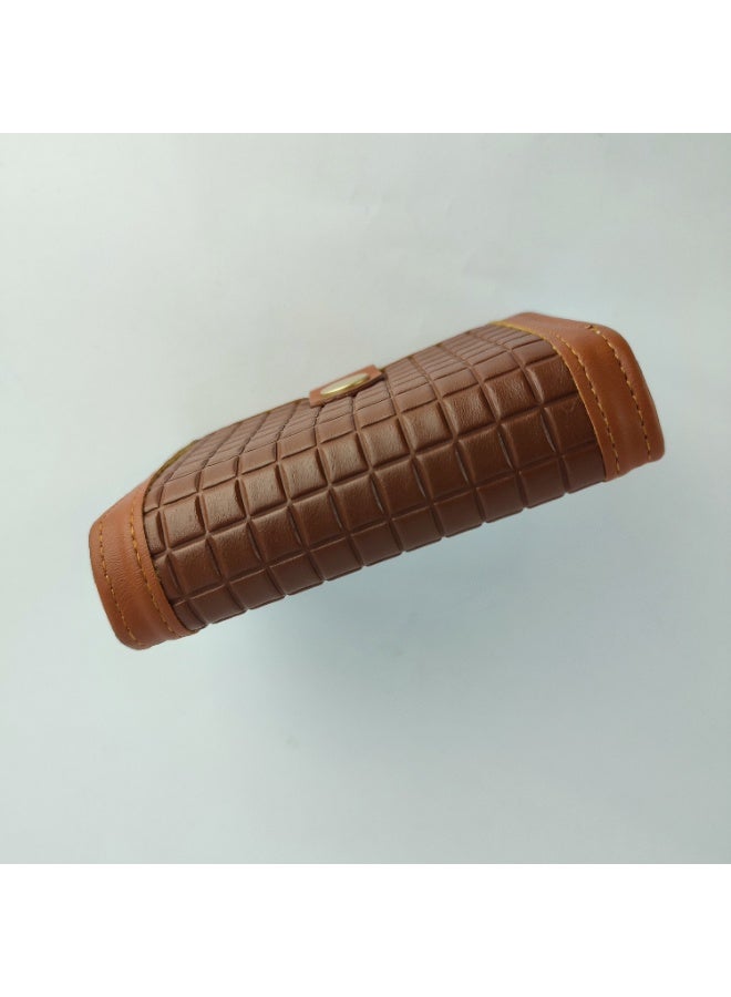 Luxury Women’s Leather Wallet – Interior Compartments for Easy Organization - Image 3