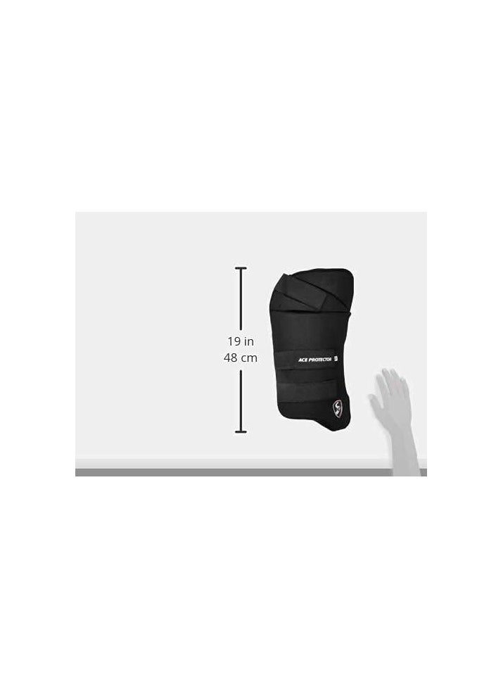 SG Combo RH Ace Protector Thigh Pads | Size: Small | Material: Synthetic | For Men & Boys | Soft absorbent | Gives extra protection | Fully adjustable | Elasticated straps  - Image 5