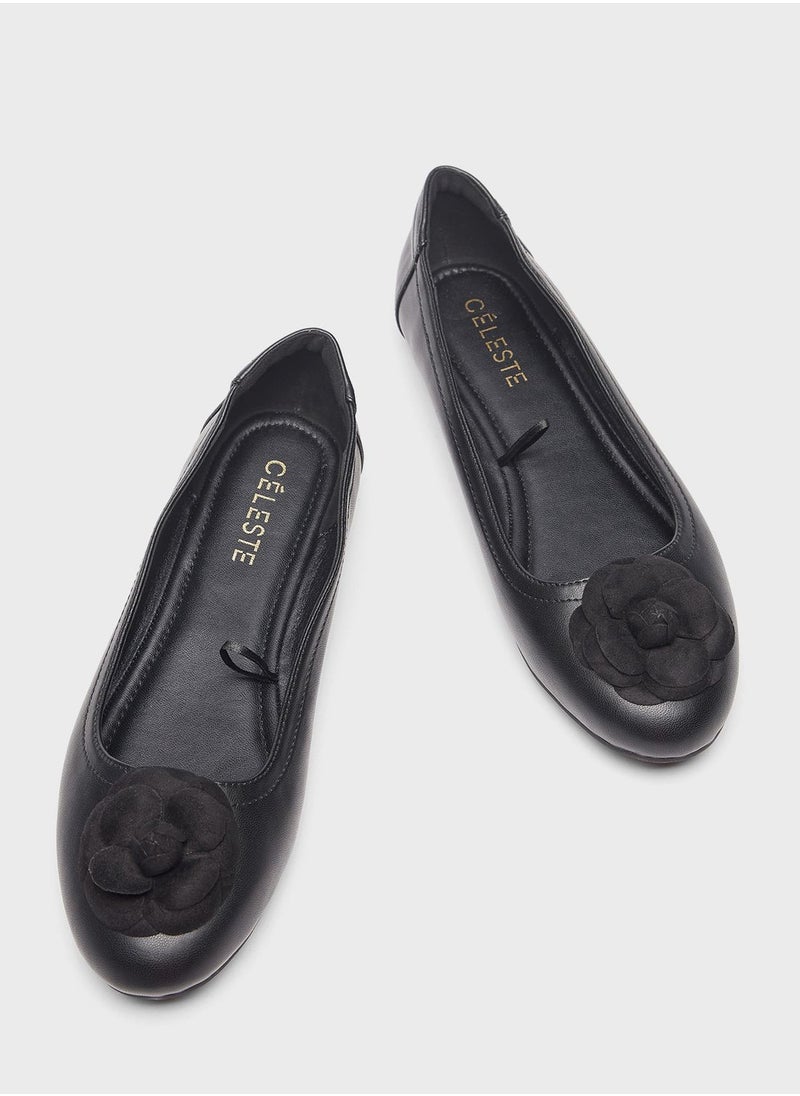 Celeste - Bow Detail Ballerina - Image 1