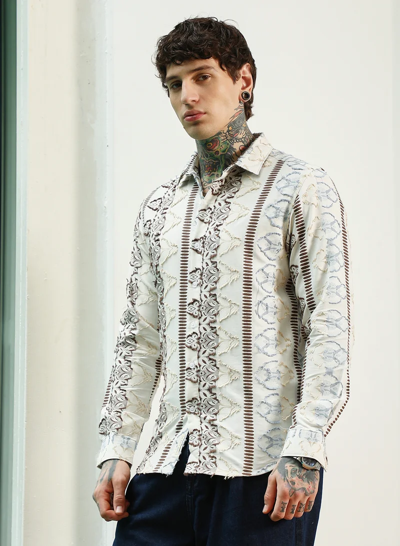 Campus Sutra Men's Off White Self Design Cotton-Poly Blend Full Sleeve Shirt