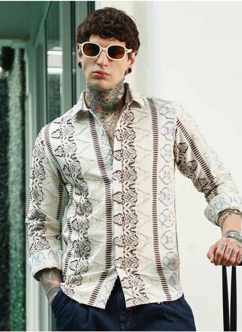 كامبوس سوترا Men's Off White Self Design Cotton-Poly Blend Full Sleeve Shirt