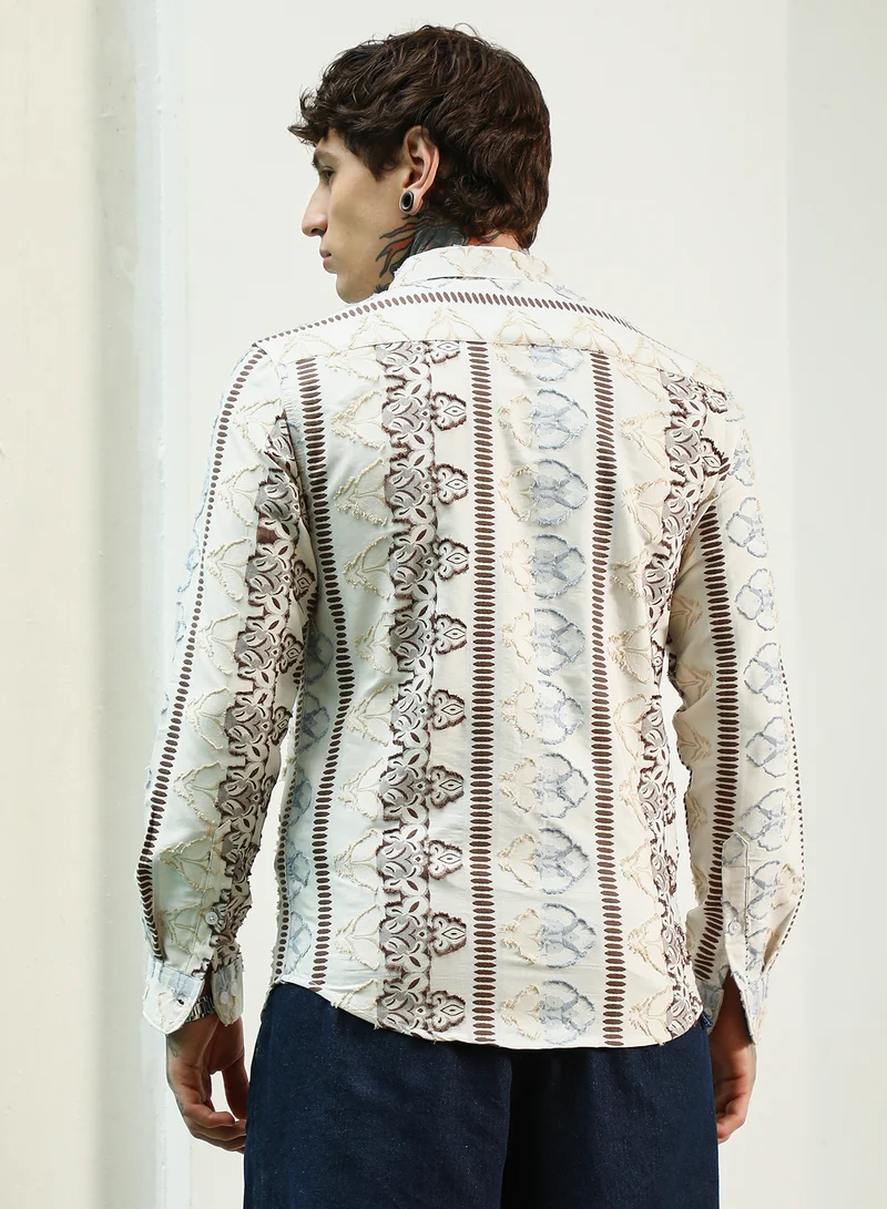 Campus Sutra Men's Off White Self Design Cotton-Poly Blend Full Sleeve Shirt