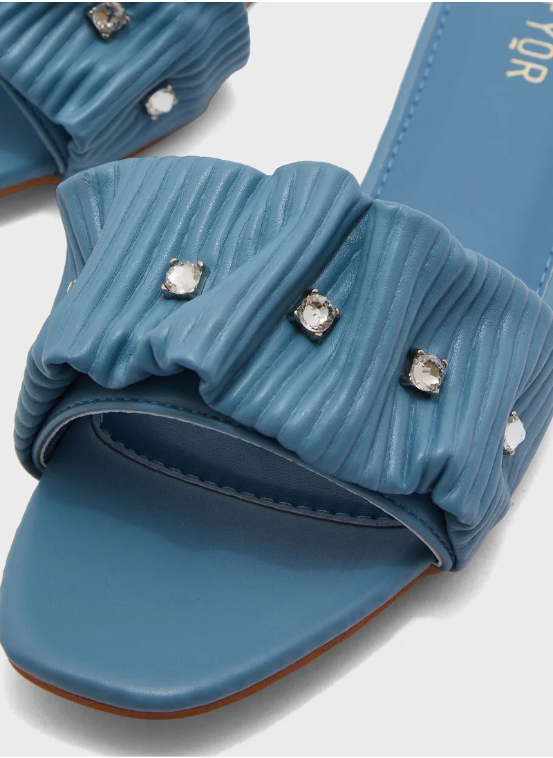 FYOR Casual Flat Sandals