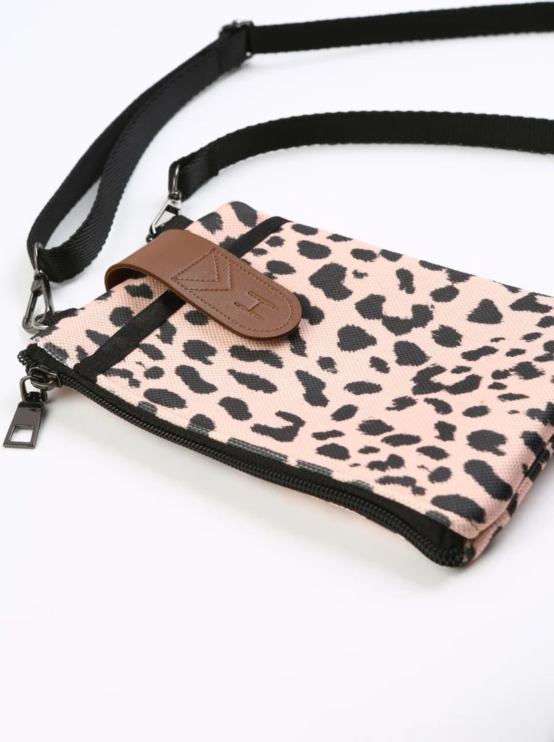 Hamur Dough Women's Cross Strap Wallet with Phone Compartment Shoulder Bag Leather Cover Leopard