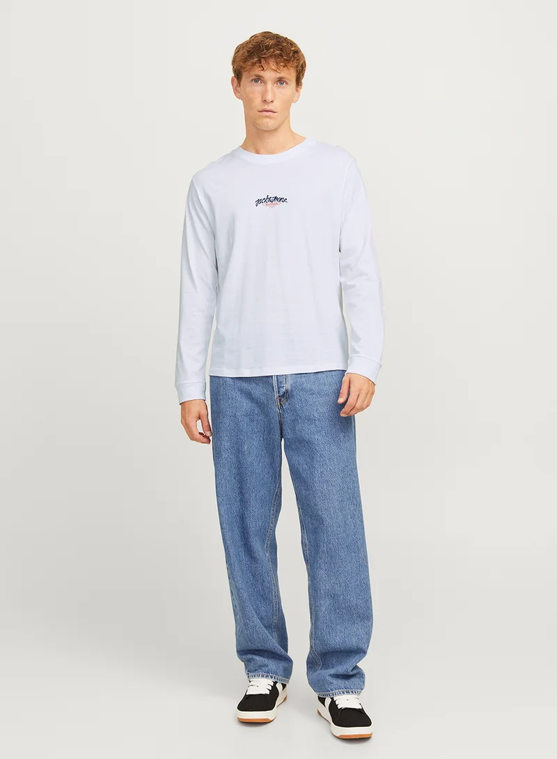 جاك اند جونز Graphic Crew Neck Sweatshirt
