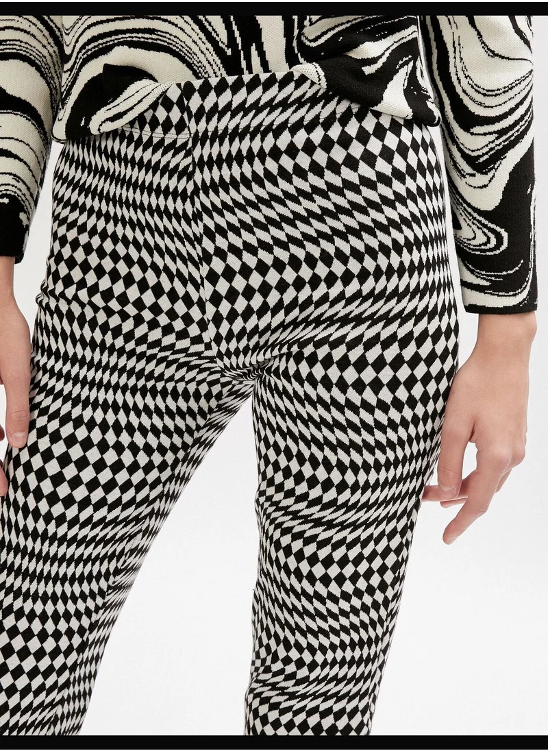 KOTON Geometric Patterned Wide Leg Trousers