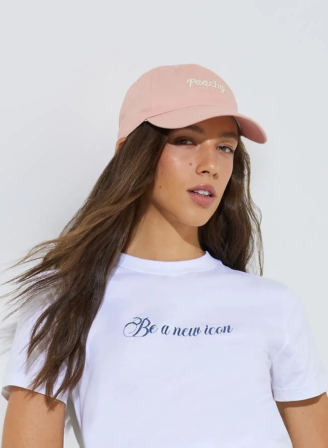 ستايلي Embroidery Detail Cap