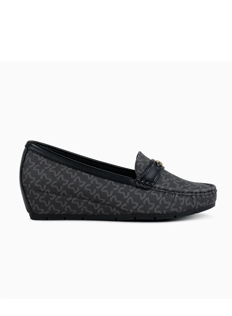 ميلانو ANONAS-PINDOT Casual Slip-ons