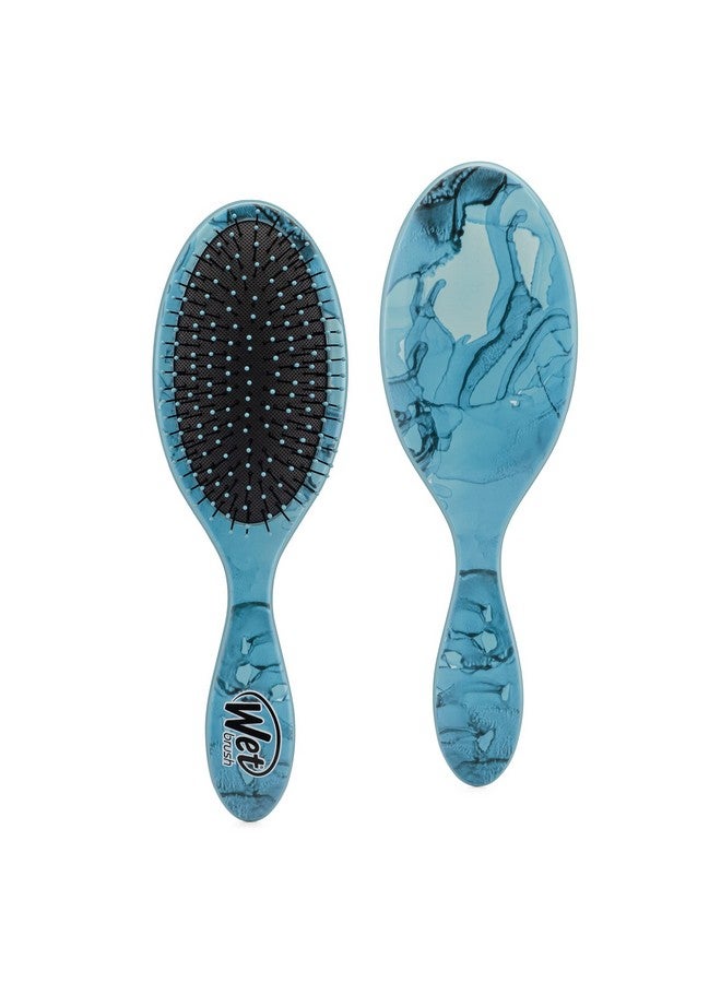فرشاة فك تشابك الشعر الأصلية من ويت براش، لون أزرق قطبي - لجميع أنواع الشعر - شعيرات IntelliFlex فائقة النعومة لفك التشابك تنزلق بسهولة - مشط بدون ألم للرجال والنساء - Image 1