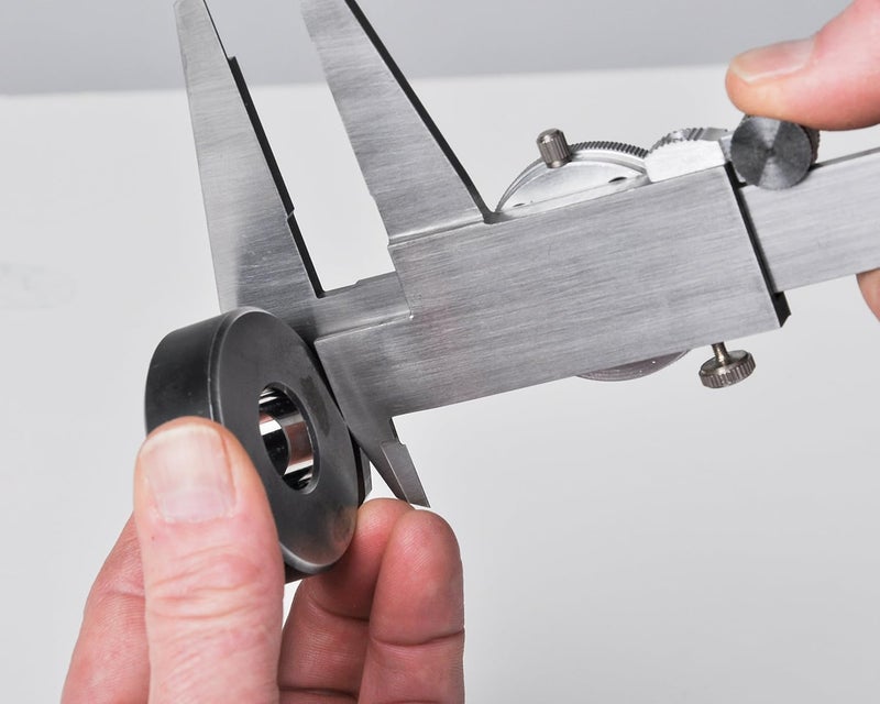 Fowler 52-008-706-0, Premium Dial Caliper With 0-6" Measuring Range (White) - Image 4