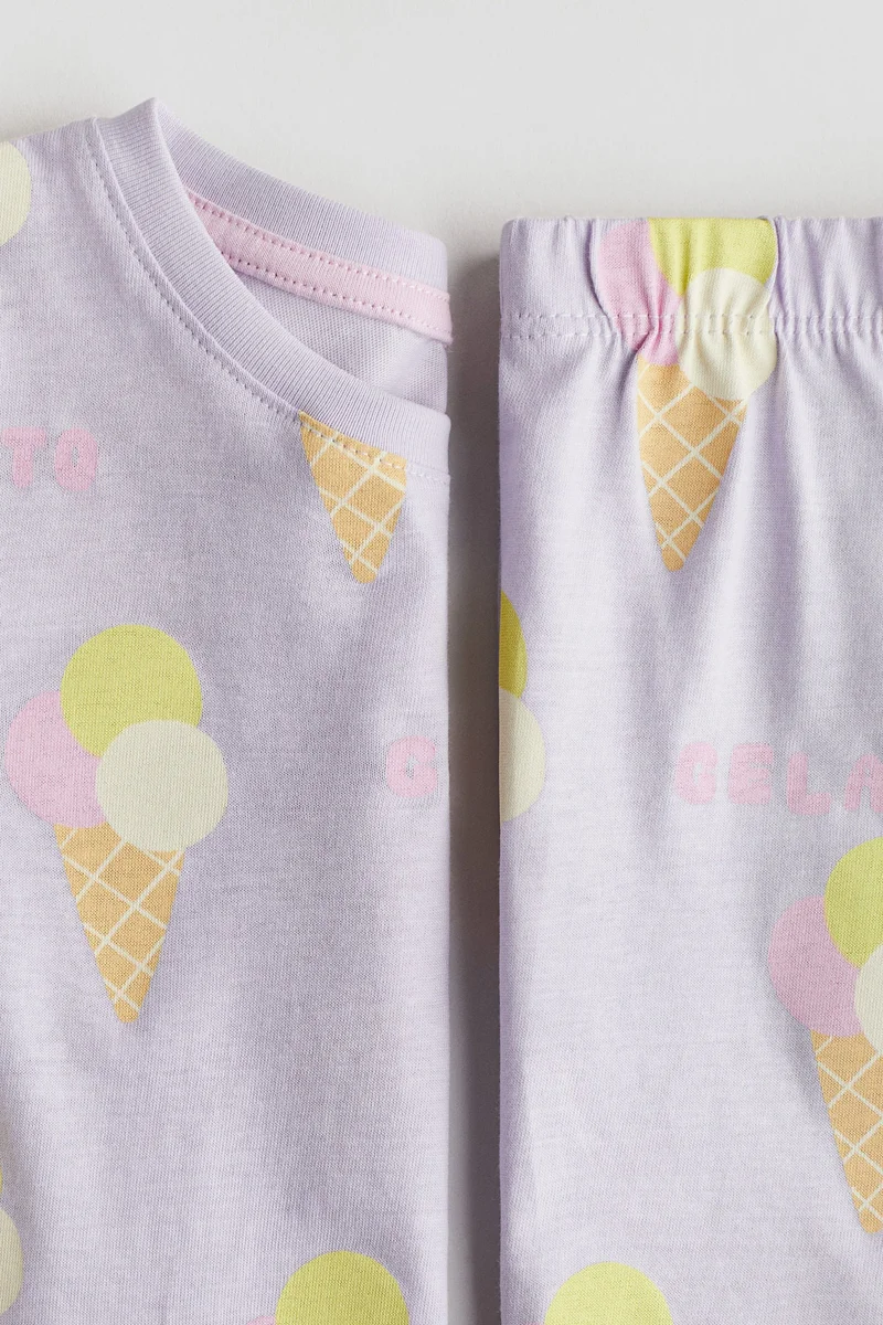 اتش اند ام بيجاما بتصميم مجدول