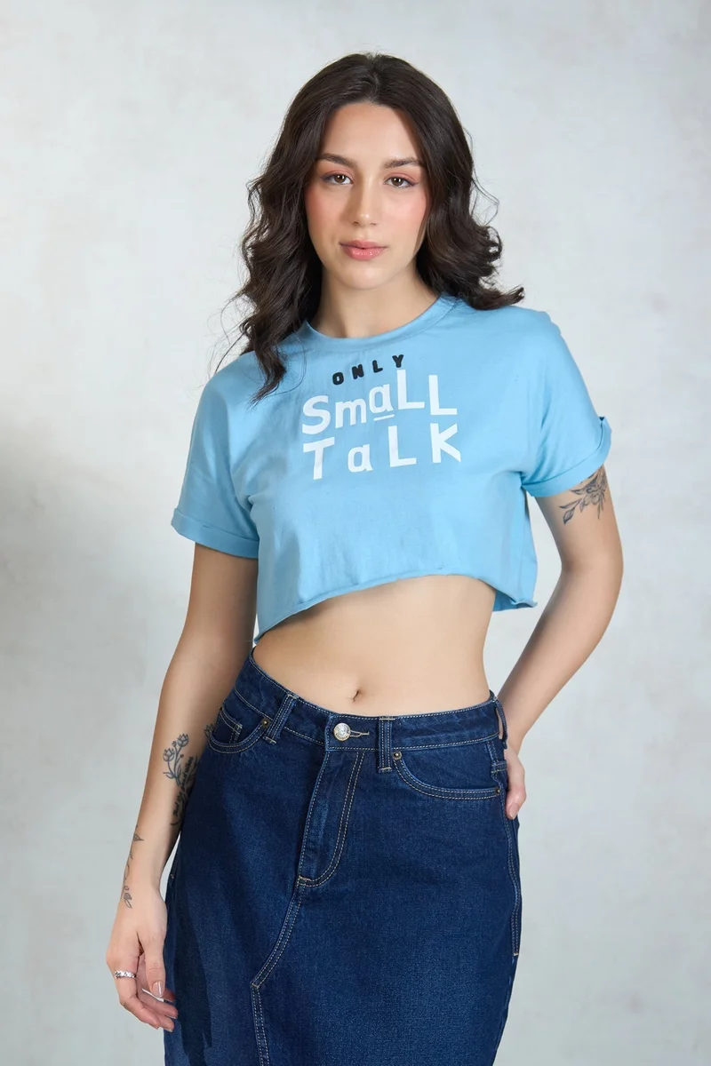 فيرجيو تيشيرت قطن فيرجيو مطبوع بقصة قصيرة مربعة