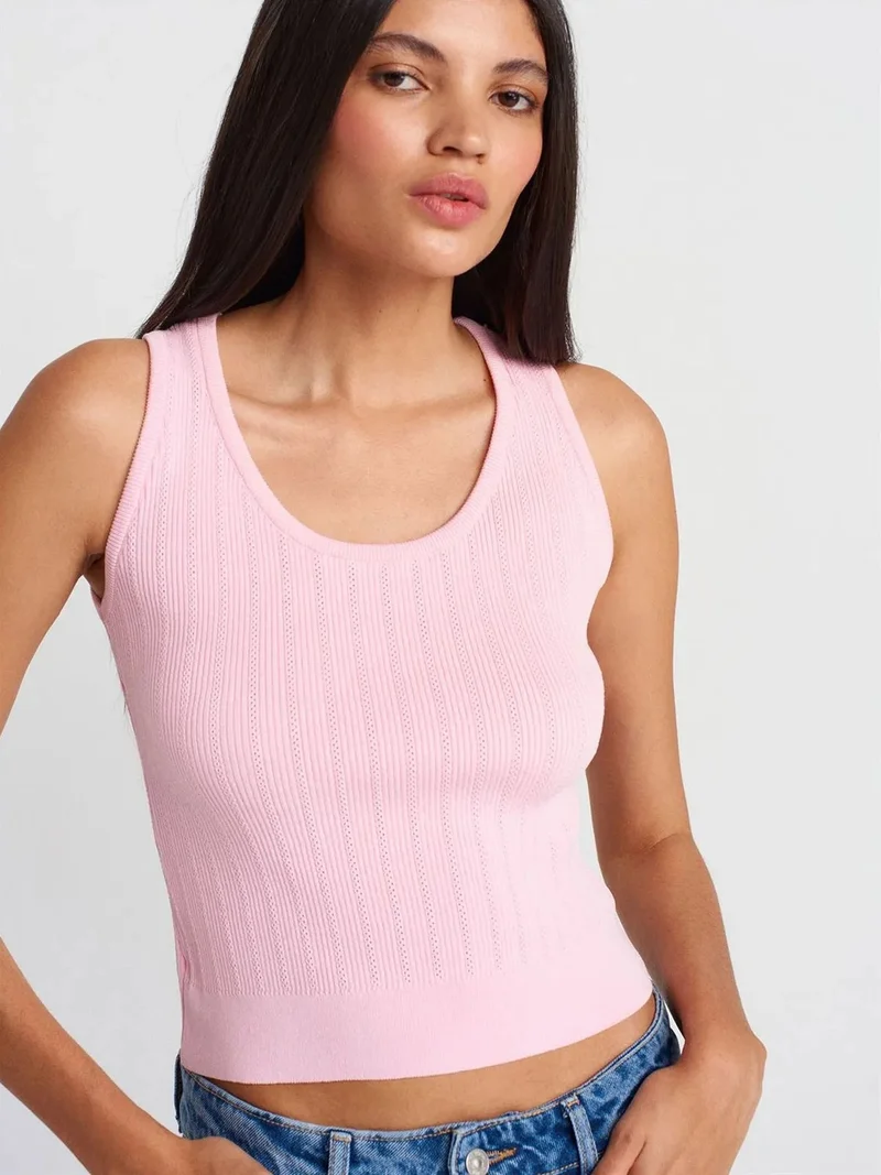 ديلفين DILVIN Ribbed Sleeveless Slim-fit Blouse