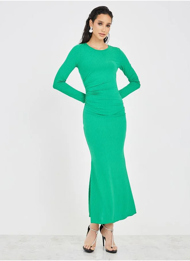 ستايلي Mermaid Hem Textured Sheath Maxi Dress