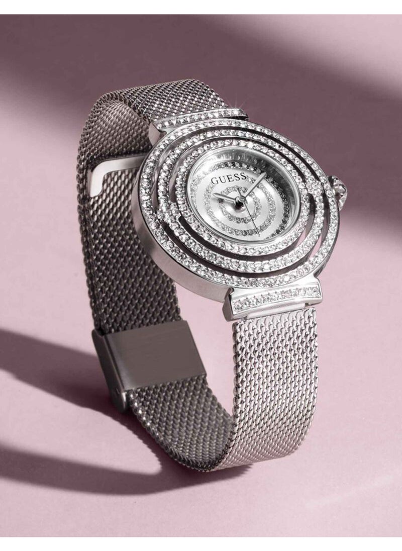 GUESS ساعة كوارتز بتصميم أنالوج بشبكة للنساء من غيس - GW0550L1  - Image 3