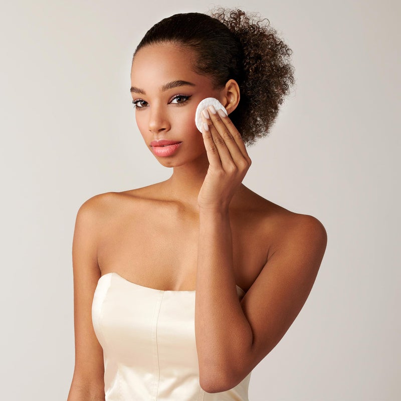 Diane Multi-Layer Cotton Rounds, 300 Count Bulk Pack, 100% Pure Cotton, Premium, Hypoallergenic, Biodegradable, Strong and Durable Makeup and Nail Polish Removal Wipes - Image 3