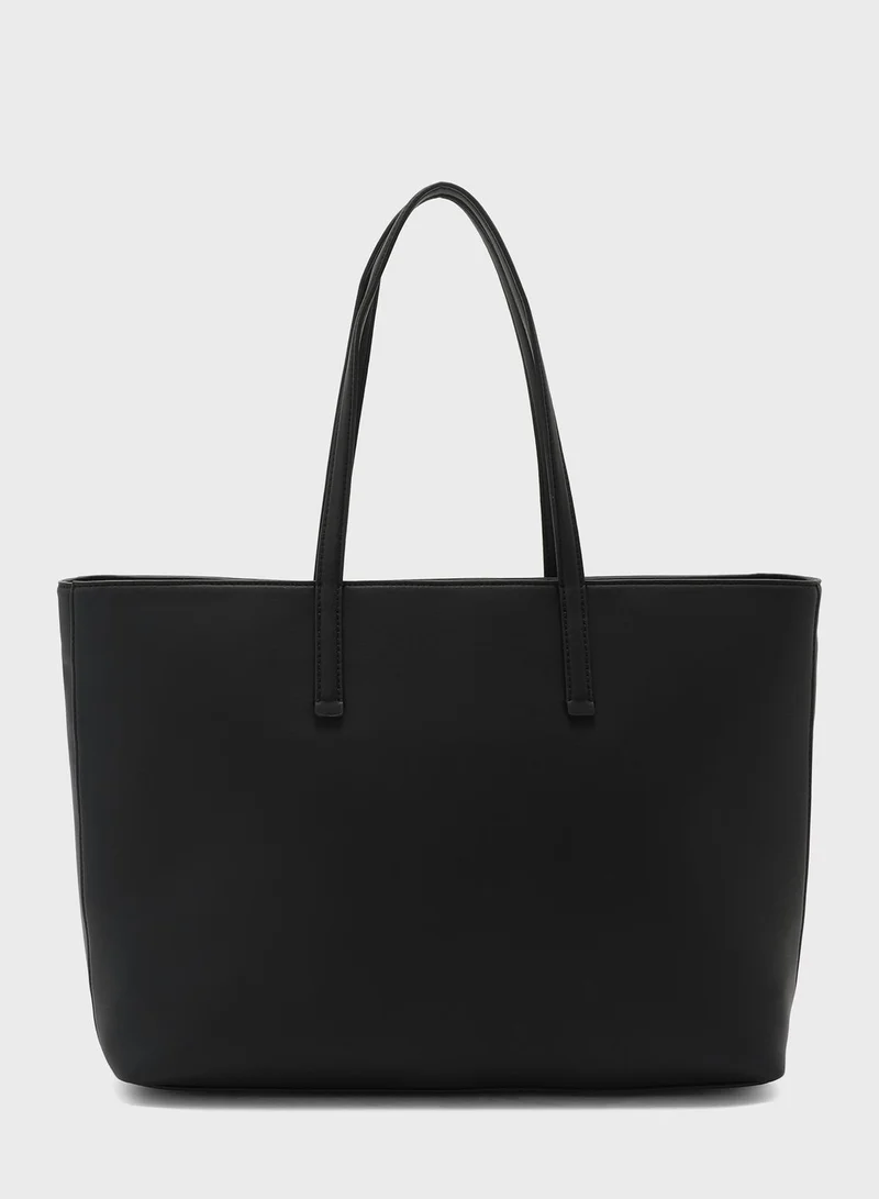 CALVIN KLEIN Must Large Shopper