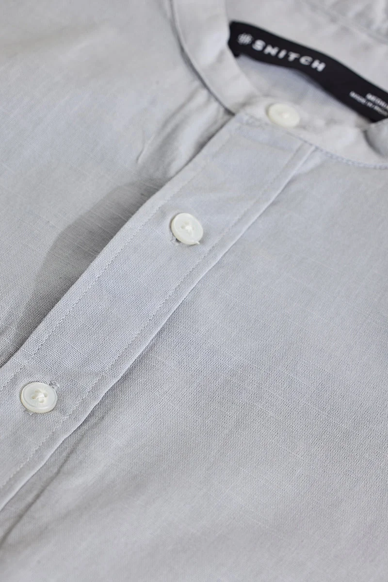 SNITCH Light Grey Solid Long Sleeve Slim Fit Shirt