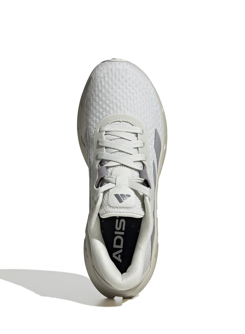 adidas أديستار 3