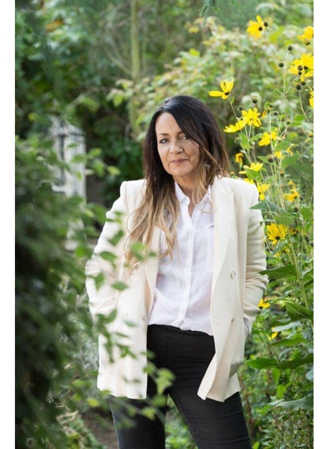 Will You Read This, Please?: A life-changing collection edited by the Sunday Times bestseller - Image 3
