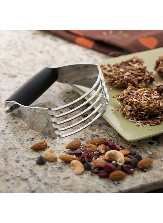 HOMESTAR Dough Blender, Top Professional Pastry Cutter with Heavy Duty Stainless Steel Blades, Medium Size, Black - Image 2