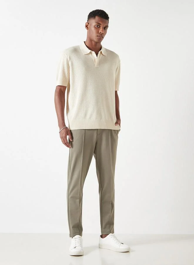 ايكونيك تيشيرت بولو بارز الملمس بأكمام قصيرة من آيكونيك