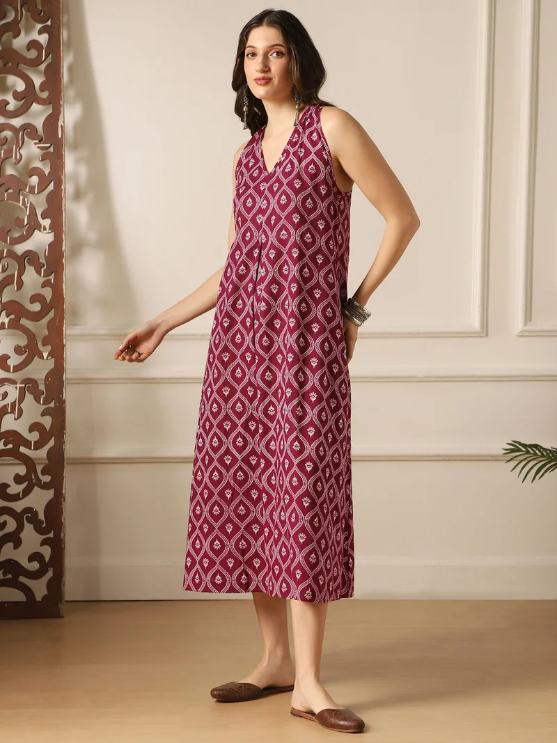 جلو باص فستان نسائي ميدي بتصميم - بياقة على شكل حرف  وطبعة زهور باللون العنابي وعقدة ملتوية في الخلف وحافة واسعة