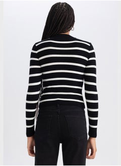 DeFacto Stripe Detail Sweatshirt  - Image 2